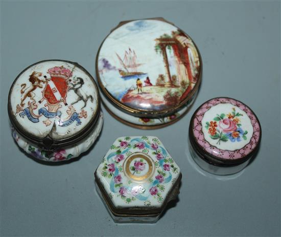 Enamel snuff box and 3 others(-)